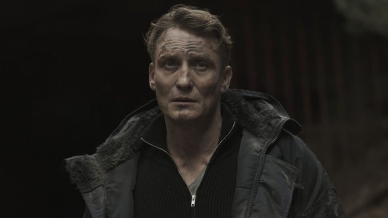 Dark (2017–) – A Cryptic and Mind-Bending Family Saga