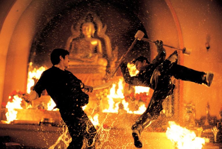 The Protector Review [2005]: An Adrenaline-Fuelled & Action-Packed Muay Thai Mayhem