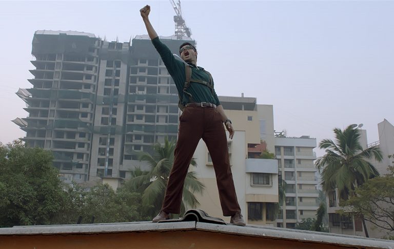 Mard Ko Dard Nahi Hota Netflix [2019] Review – A Stylish yet inertly dull action spectacle