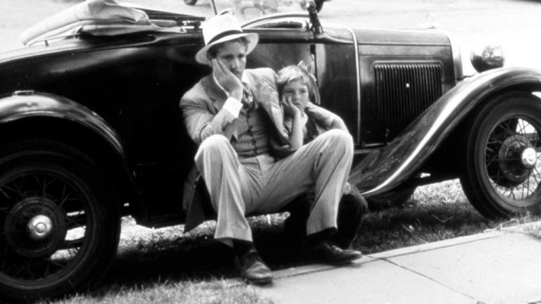 Paper Moon [1973] Review – A Whimsical and Extremely Satisfying Dramedy