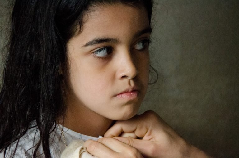 The Father’s Shadow [2019]: ‘Fantasia’ Review – The Horrors of Unresolved Grief