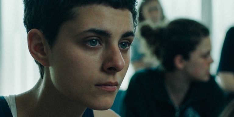 Antigone [2019]: ‘TIFF’ Review – A disobedient voice to the absolutes of state