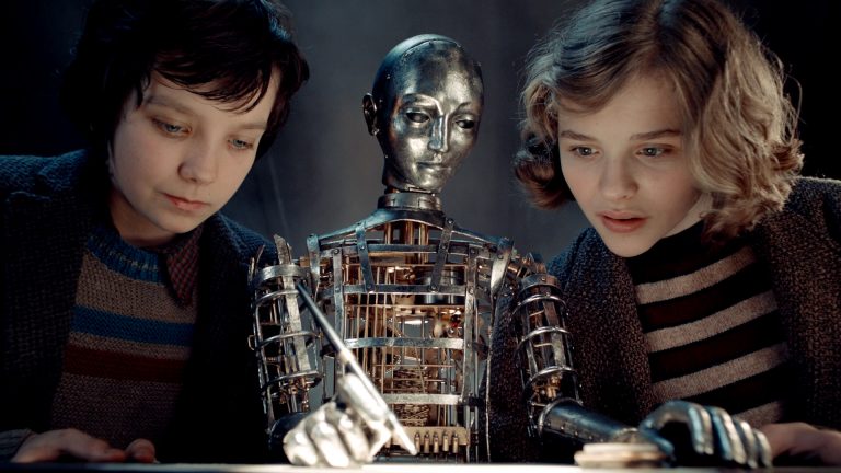 Hugo [2011] Review: As Endearing As It Is Frustrating