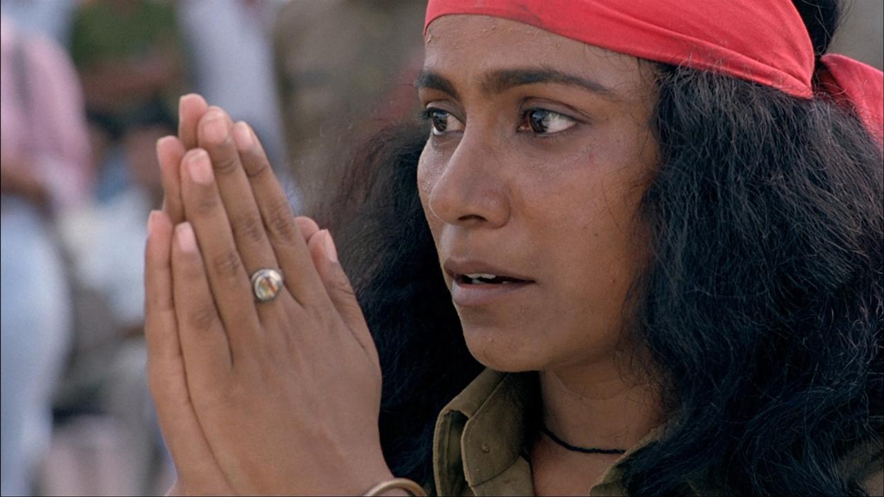Disturbing Hindi Movies - Bandit Queen (1994)