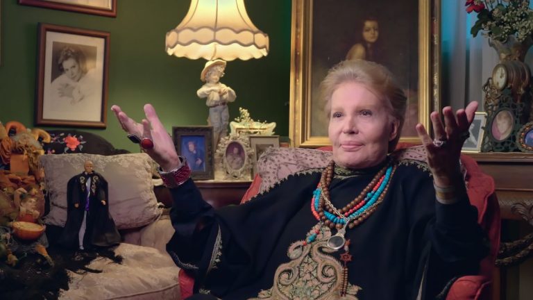 Mucho Mucho Amor (2020) Netflix Review – A Familiar and Emotional Study of a Myth