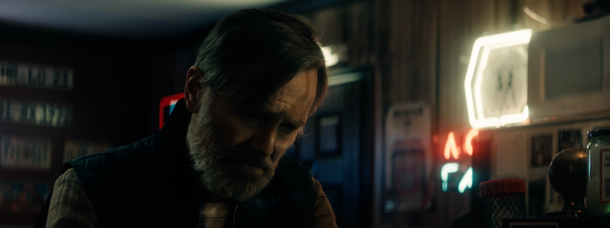 The Oak Room Movie Review - highonfilms (1)