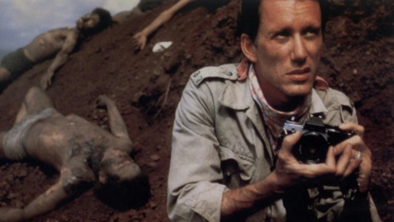 Salvador [1986] Review – An Indignant Portrayal of US-backed Brutalities in Central America
