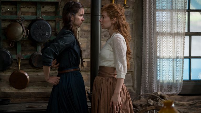The World to Come [2021]: ‘Sundance’ Review – A poetic telling of forbidden love marred by a lack of focus