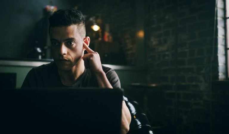 10 TV Shows & Movies to watch after Netflix’s The Social Dilemma (2020)