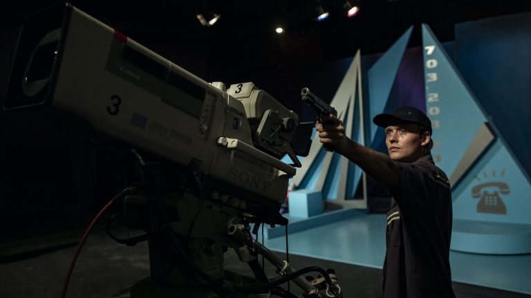 Prime Time [2021] Review – Empty hostage thriller features another great Bartosz Bielenia performance
