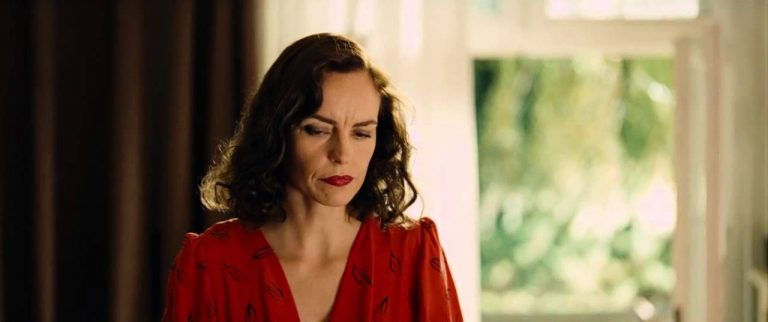 Phoenix (2014): “If I Do What You Tell Me, Will You Love Me?”