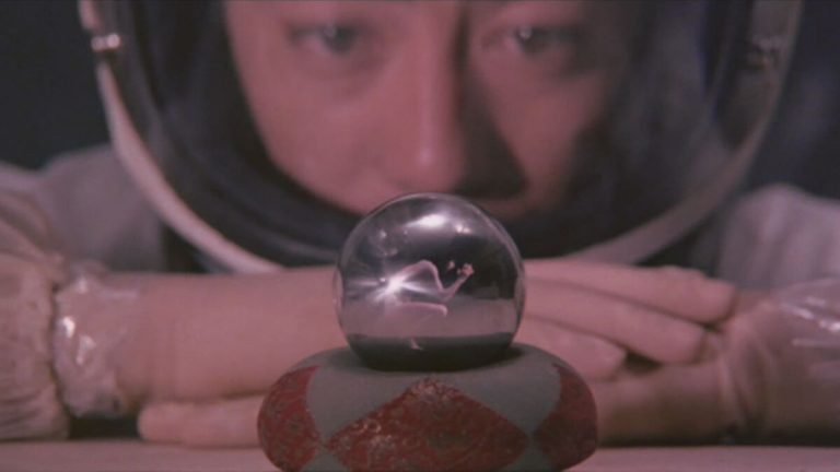The Man Who Stole the Sun [1979] Review – A Singular & Highly Ambitious Black Comedy