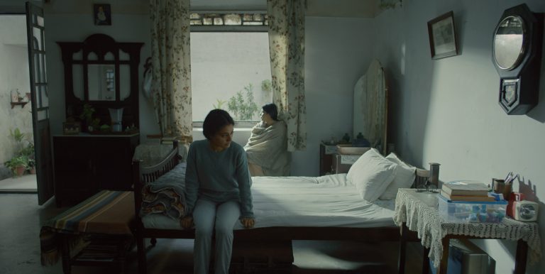 Shoebox [2021]: ‘DIFF’ Review – Empty gestures mangle this ode to a single screen and a changing city