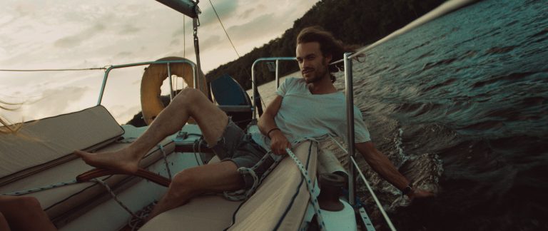 Lotawana [2022] Review: A low-key romance about living life on the fringes