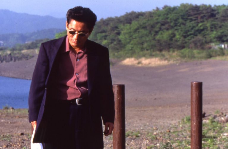 Silence & Violence – How the Bank Robbery Scene in ‘Hana-Bi’ Discretely Disrupts Order, Whilst Maintaining its Facade