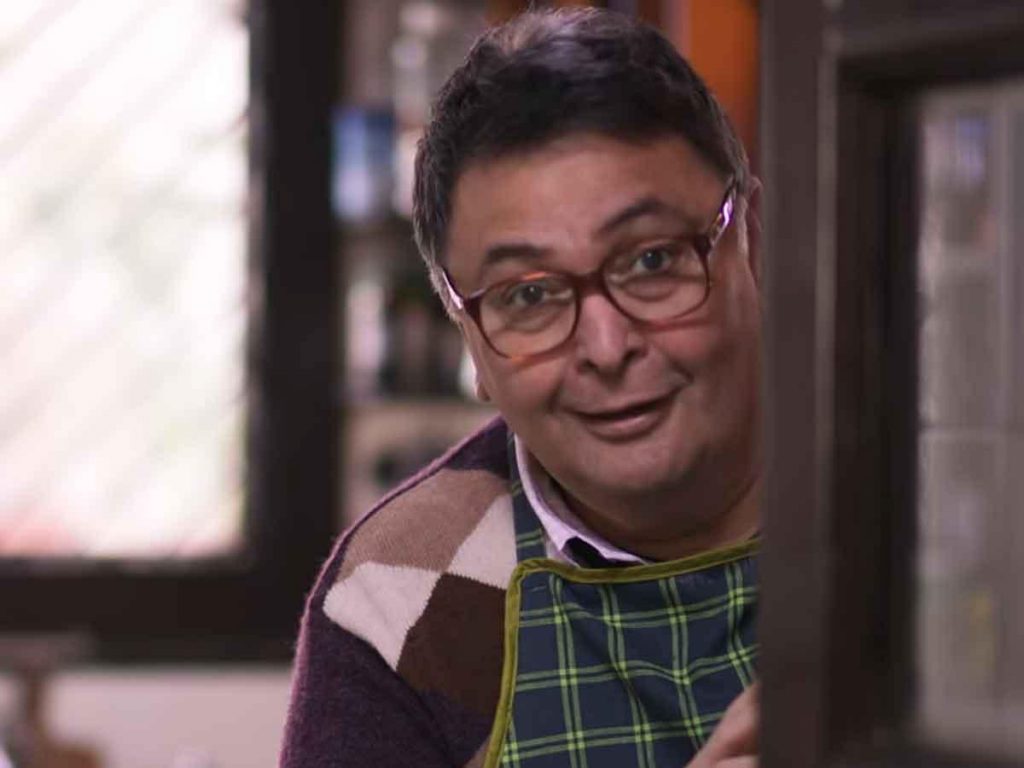 Sharmaji Namkeen (3)