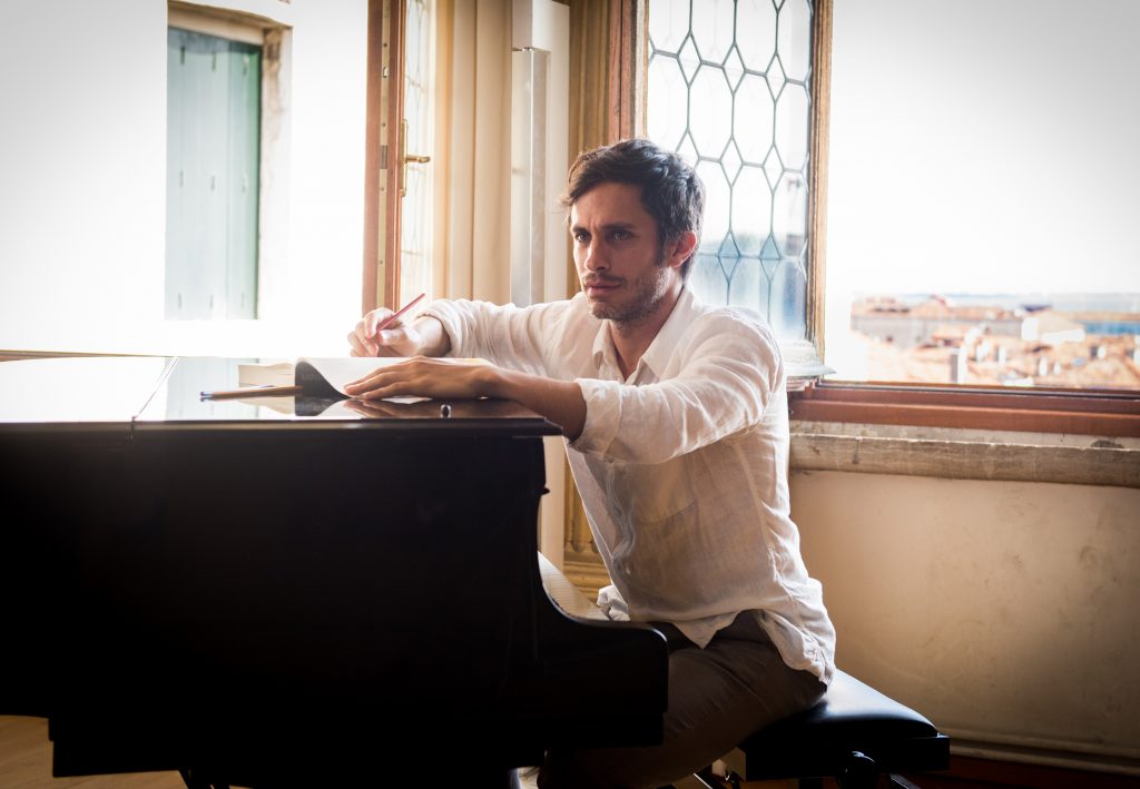 underrated tv shows 04 Mozart in the Jungle