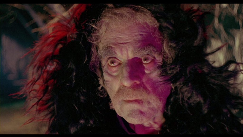 Movies Like Pulp Fiction - black sabbath