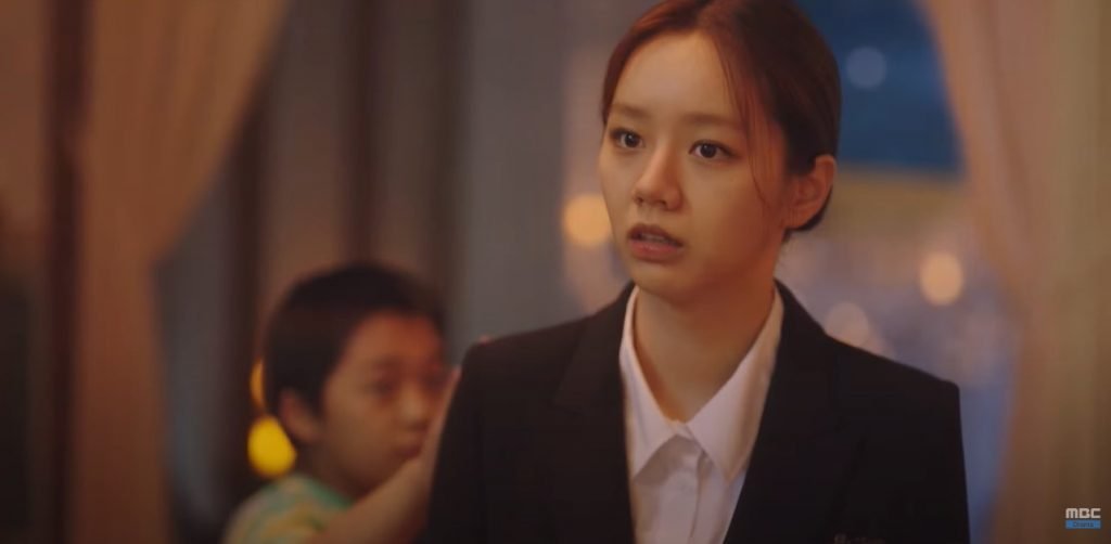 May I Help You (Season 1), Episodes 3 & 4