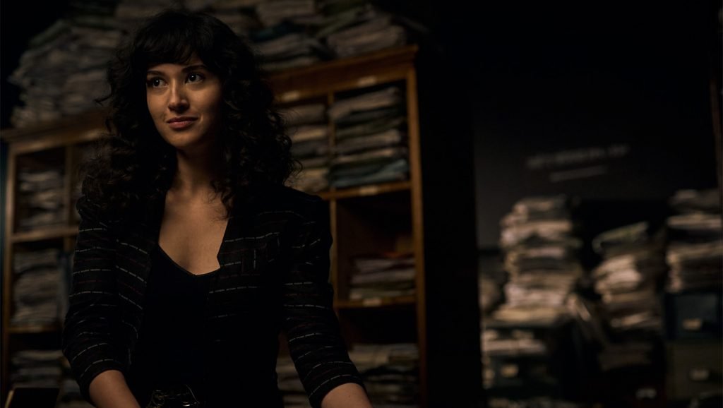 Shantaram (Season 1), Episode 5 The Sin in the Crime
