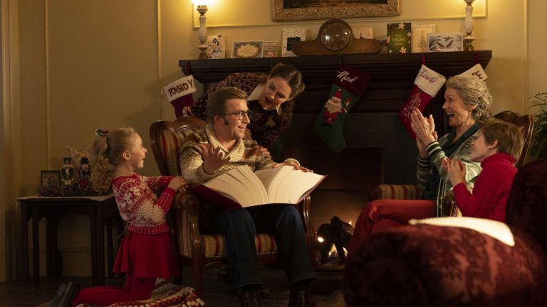 A Christmas Story Christmas [2022] ‘HBO MAX’ Review – An Okayish Sequel to the Beloved Holiday Classic