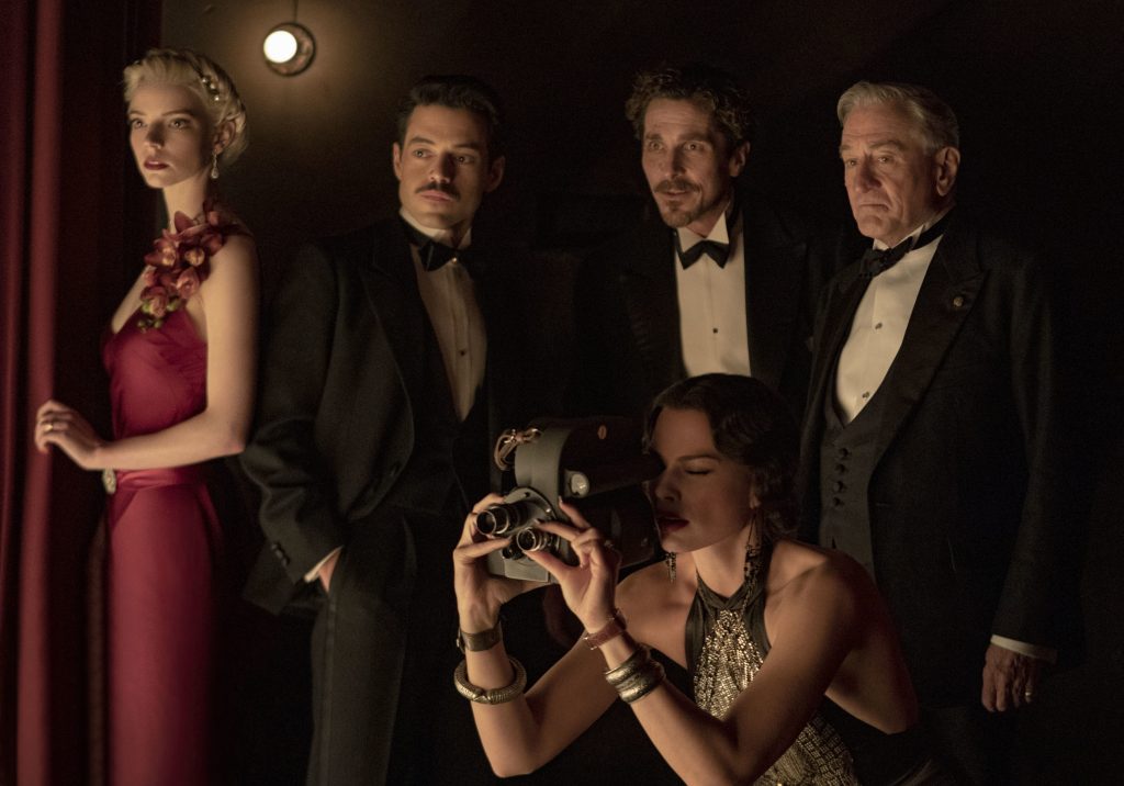 Amsterdam-2022-Movie-Review-Ending-Explained