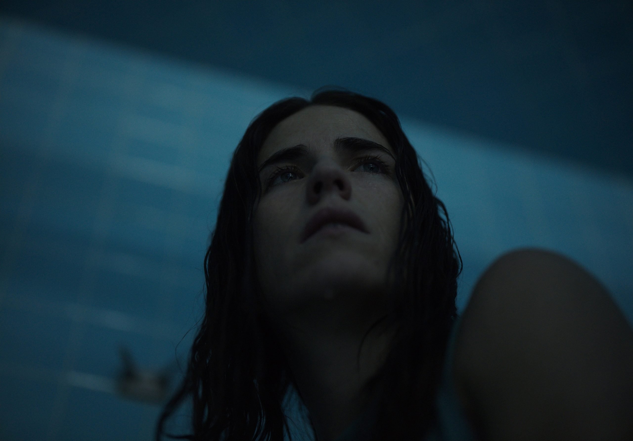 Dive (La Caída) 2022 Movie Ending Explained (1)