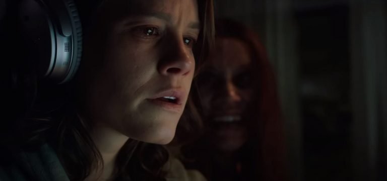 Smile (2022) Movie Ending, Explained – What is the mystery behind the “smiling” curse, and does Rose break it?