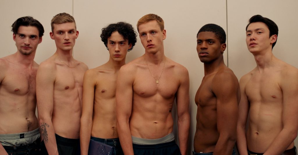 7 Films to Watch If You Liked The Menu (2022) Triangle of Sadness (2022)
