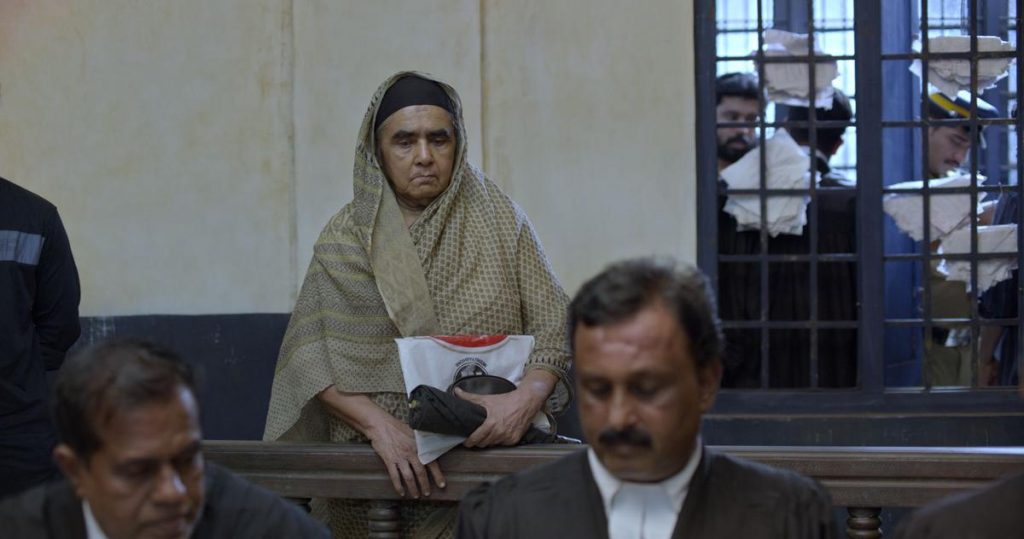 Saudi Vellakka Movie Review_high On Films
