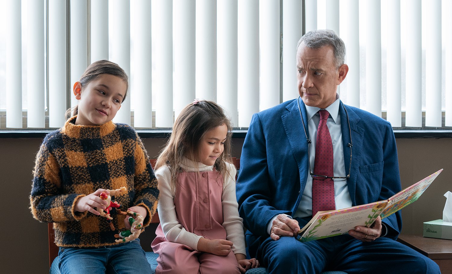 Tom Hanks & Kids in A Man Called Otto