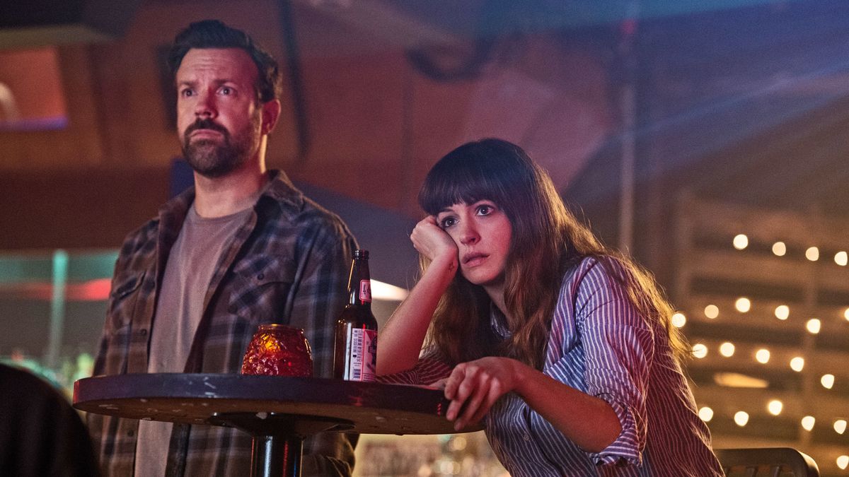 Colossal (2016)
