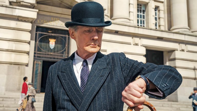 Living (2022) Movie Ending, Explained: Did Mr. Williams Die in Peace?