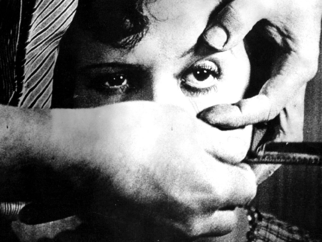 Un Chien Andalou