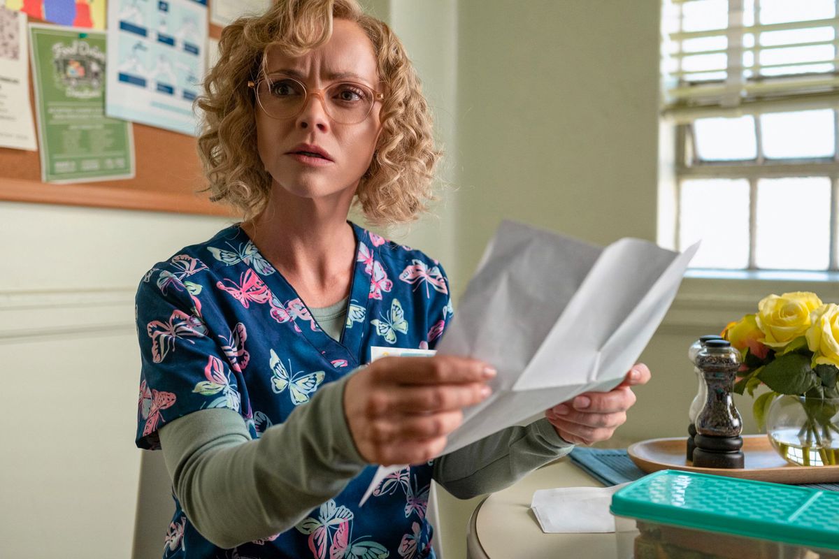 Yellowjackets (Season 2) Episode 2: Recap & Ending, Explained