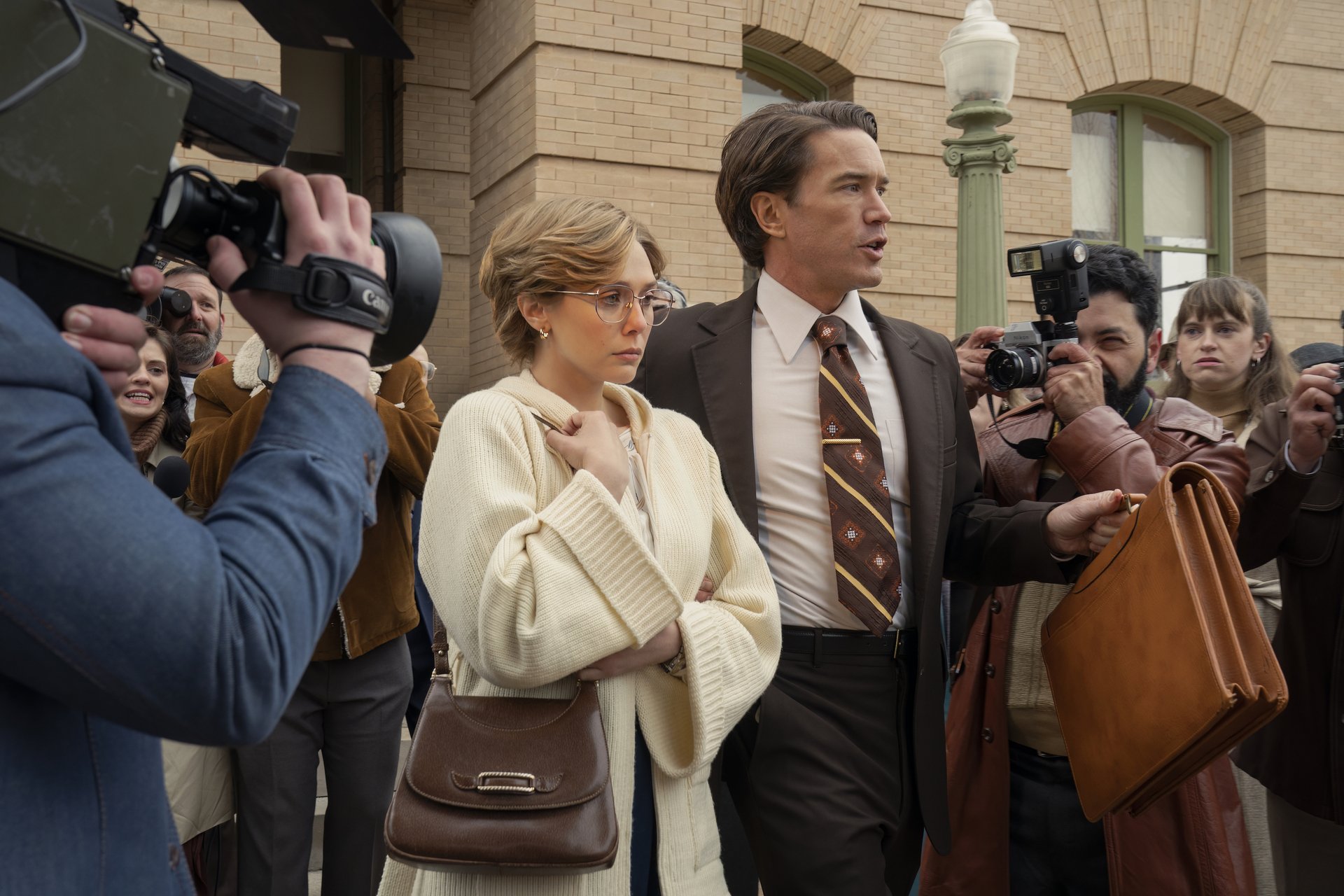 Elizabeth Olsen, Tom Pelphrey in Love & Death, Episode 6. (Jake Giles Netter/HBO Max). 
