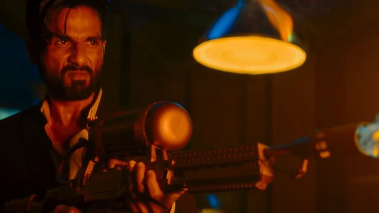 Bloody Daddy (2023) Movie Review: A ham-fisted film with nothing to offer