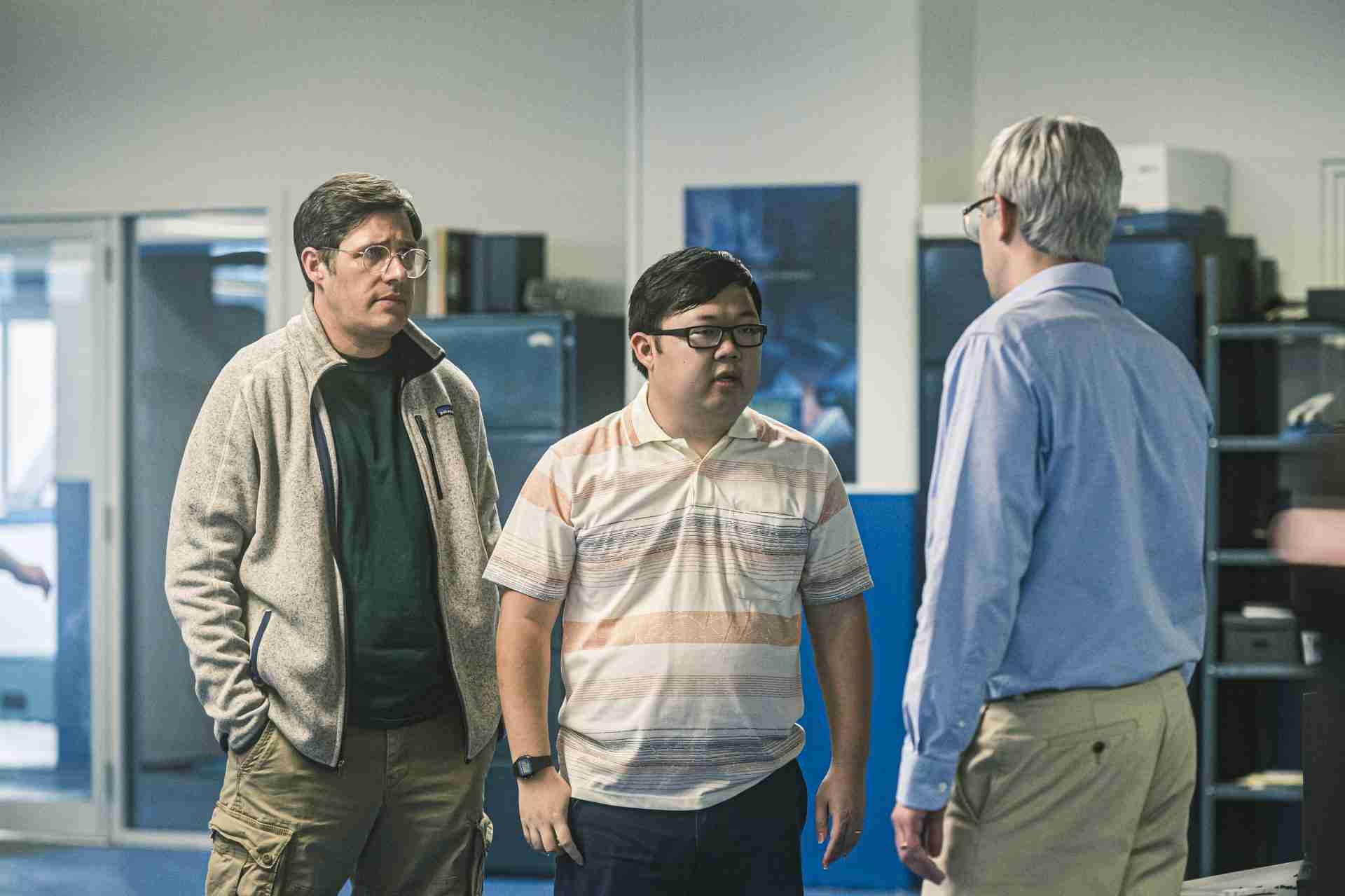 Rich Sommer as “Paul” and SungWon Cho as “Ritchie” in Matt Johnson’s BlackBerry (2023).
