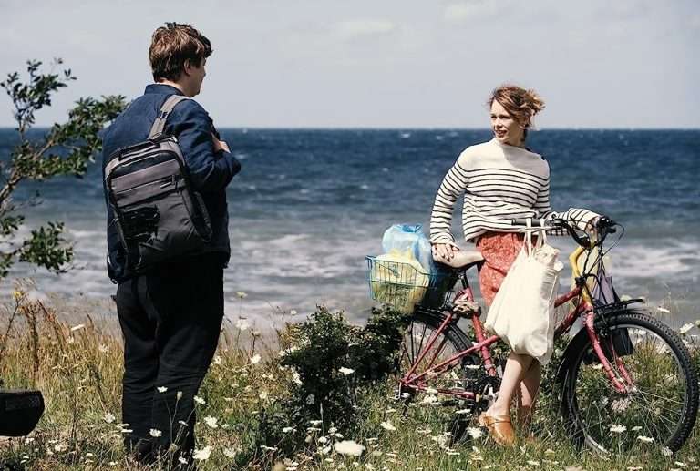 Afire (2023) Movie Review: Christian Petzold returns with an Eric Rohmer-esque character study about an entitled jerk