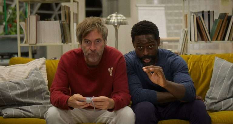 Biosphere (2023) Movie Review: A delightfully weird buddy-comedy that takes the evolutionary headway with a pinch of salt