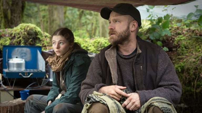 Leave No Trace (2018): Movie Ending, Explained & Themes Analyzed – Why Did Tom Hang a Bag From the Tree?