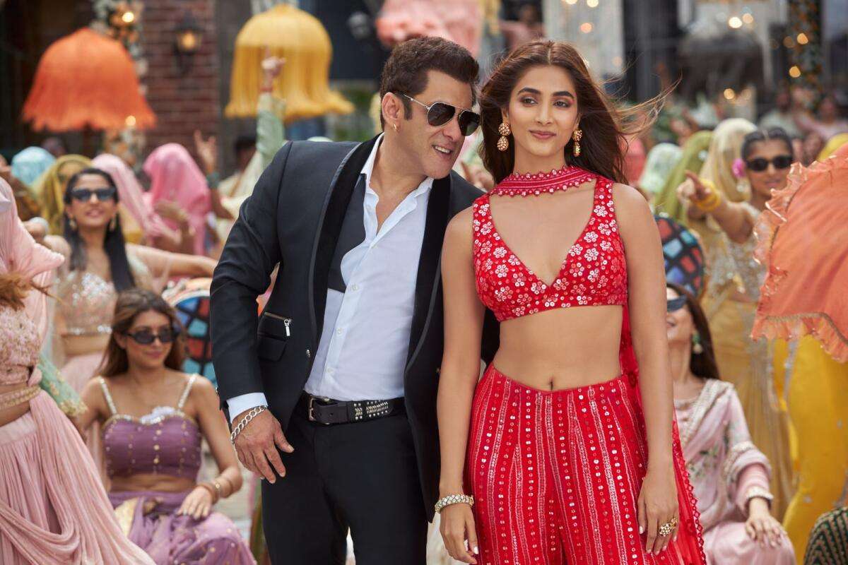 Salman Khan as Bhaijaan & Pooja Hegde as Bhagyalaxmi Gundapeneni in Kisi Ka Bhai Kisi Ki Jaan. 