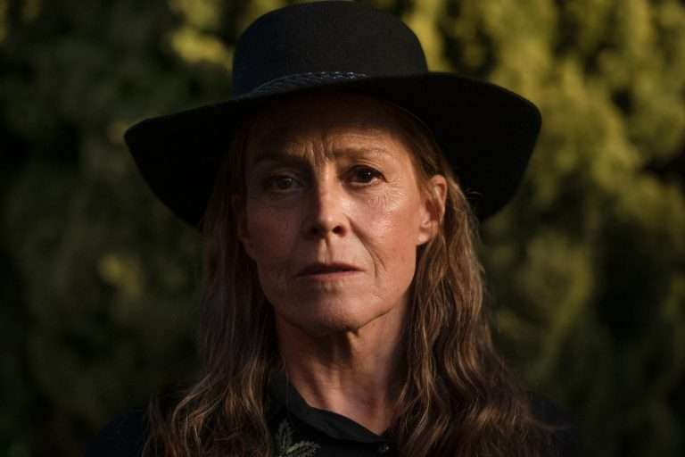 The Lost Flowers of Alice Hart Episodes 1, 2 & 3: Recap & Ending Explained