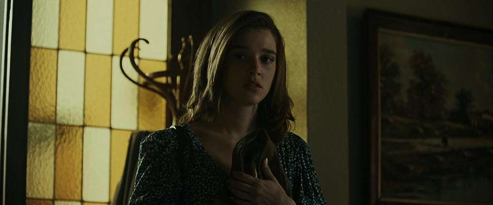 The Communion Girl (2022) Ending Explained