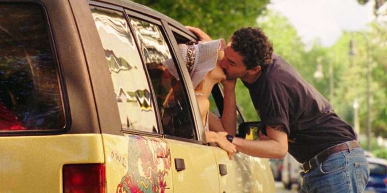 Arthur & Diana (2023) ‘TIFF’ Movie Review: Blurring the line between reality and fiction, soars high when it focuses on the sibling relationships