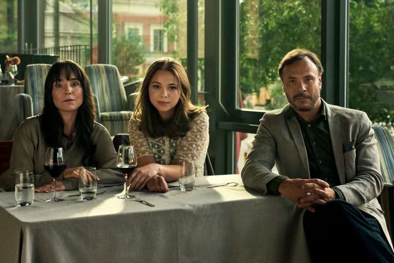 A Nearly Normal Family ‘Netflix’ Limited Series: Recap & Ending Explained – What happened on the night of Chris’ murder? 