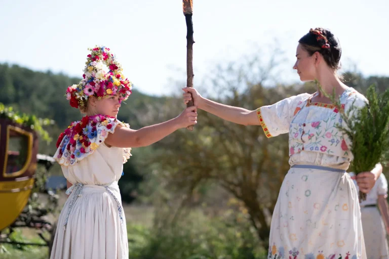 Midsommar (2019) Movie Ending and Themes Explained