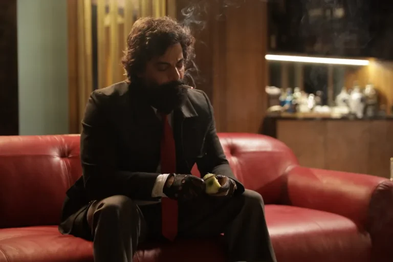 Kennedy (2023) ‘MAMI’ Review – A Masked Killer Lurks in the Corrupted Streets of Mumbai