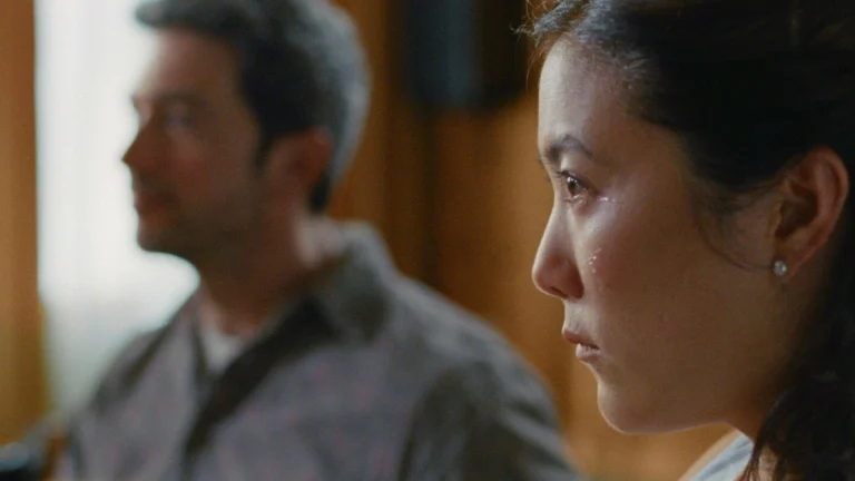 Seagrass (2023) ‘IFFI’ Movie Review: A Brilliant Drama on the Trauma of Modern-Day Relationships 
