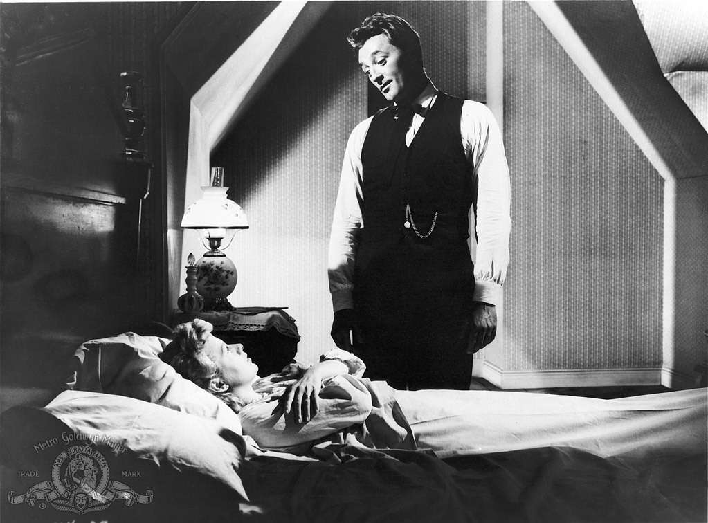 The Night of the Hunter (1955) - 10 Great Film Noirs without Femme Fatales